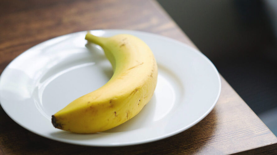 バナナのルーツとの歴史・プランテンとの違いについての紹介記事イメージ画像
